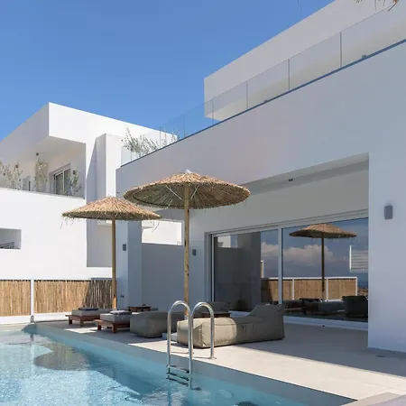 Kommosunset Villa *